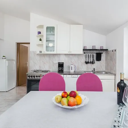 Emil Apartamento